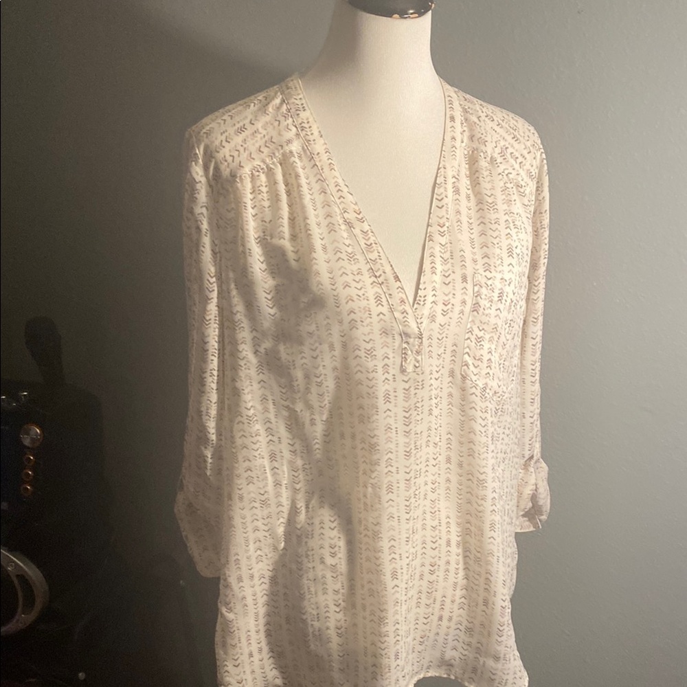 Elegant Cream Women's Top size XL